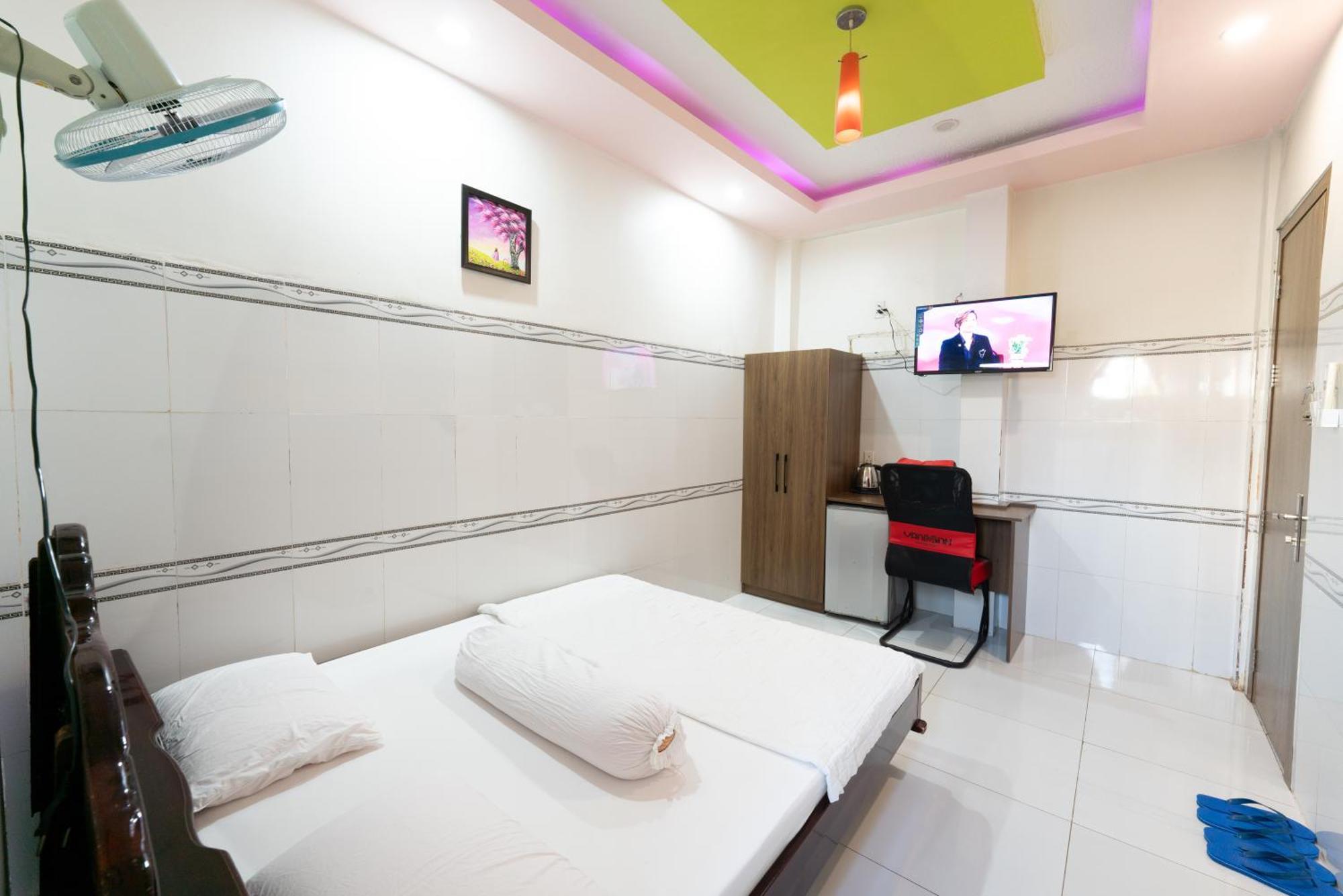 Thien Thanh Hotel Vĩnh Long Exterior foto