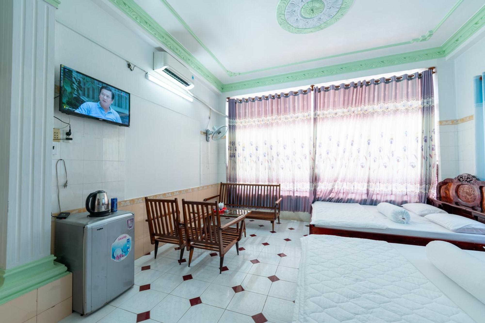 Thien Thanh Hotel Vĩnh Long Exterior foto